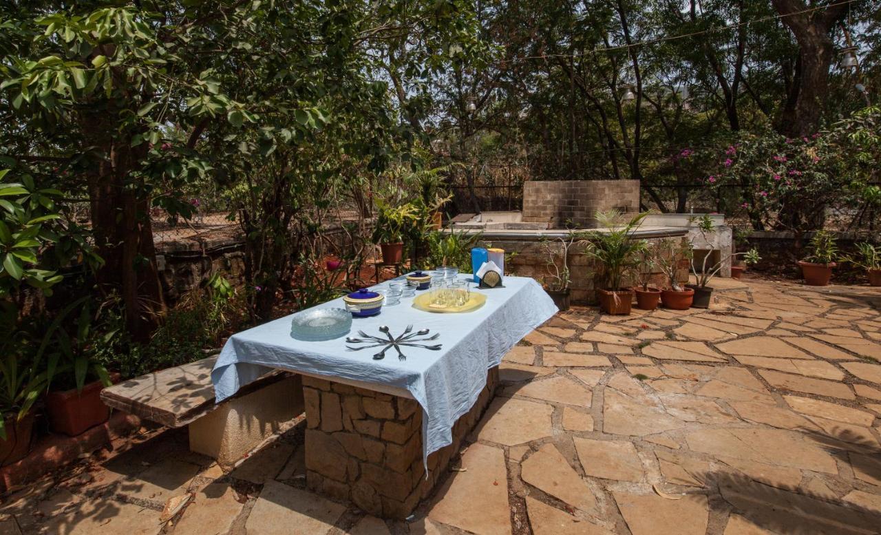 Bella Vista By Stayvista - A Haven With Lush Green Surroundings, Zen Garden, Quirky Decor & A Inviting Swimming Pool Лонавла Екстер'єр фото